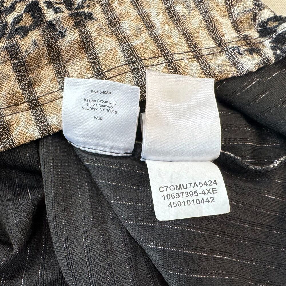 Evan-Picone Black Label Sz M Top Stretch Ribbed Beige Sparkling Animal Print - Picture 8 of 8
